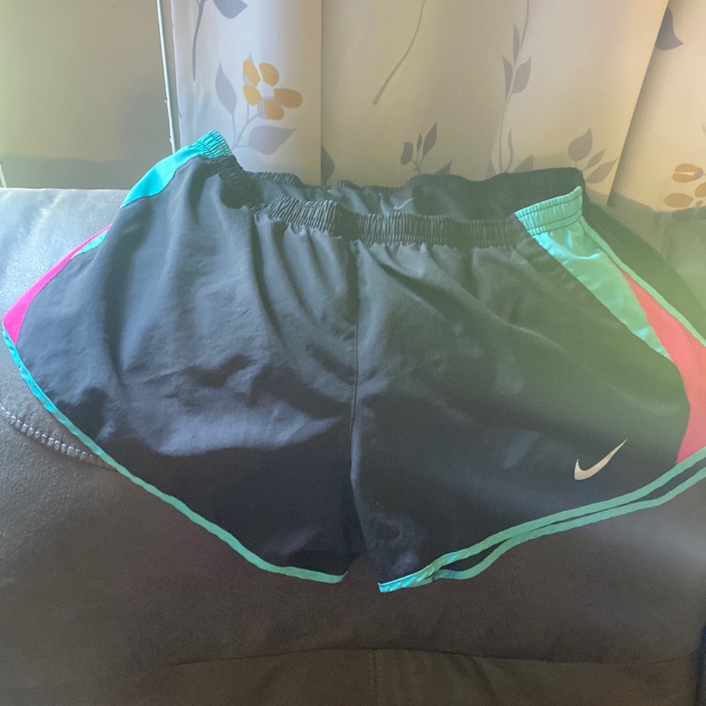 NIKE SHORTS in cute trendy colors!! Get it in time for summer !!
